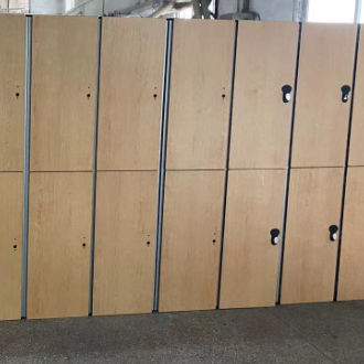 High Pressure White Electronic School Lockers Scratch Resistant  Phenolic Gym Locker Matte